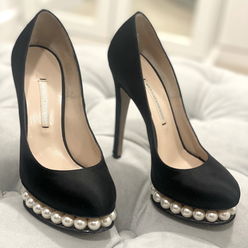 Nicholas Kirkwood Pearl Pumps